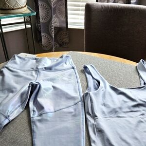 Fabletics Women's 2 piece yoga,gym, etc